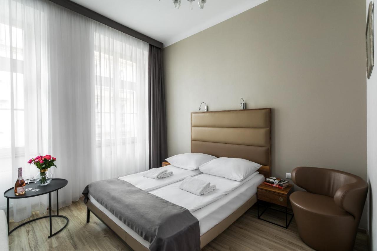 G12 Aparthotel 克拉科夫 外观 照片